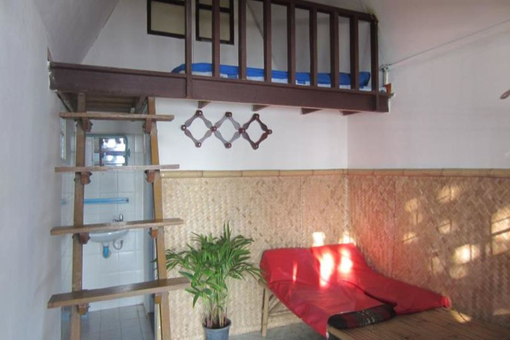 Rainbow Lodge Guest House Kanchanaburi Exterior foto